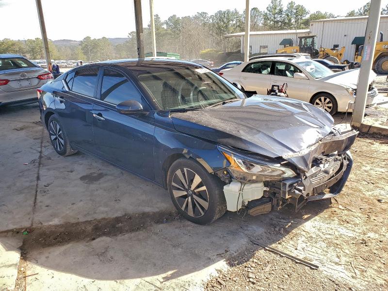 Фото 4 - NISSAN ALTIMA