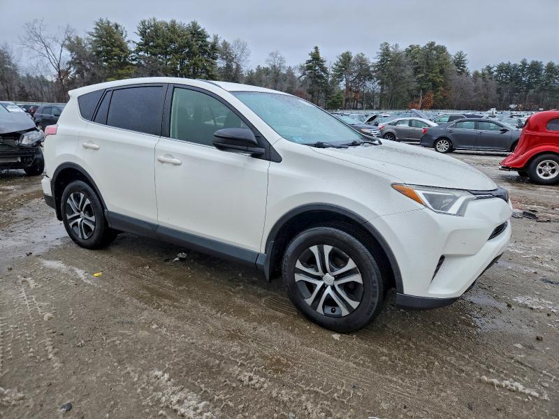 Фото 4 - TOYOTA RAV4