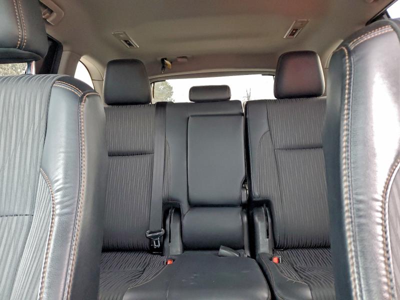 Фото 10 - TOYOTA HIGHLANDER