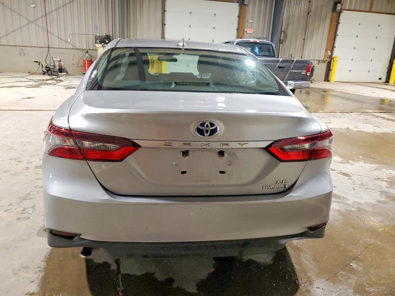 Фото 6 - TOYOTA CAMRY