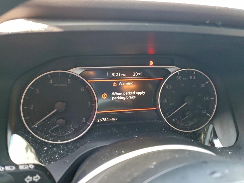 Фото 9 - NISSAN ROGUE