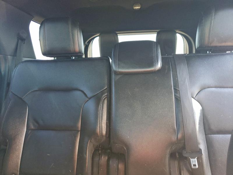 Фото 10 - FORD EXPLORER