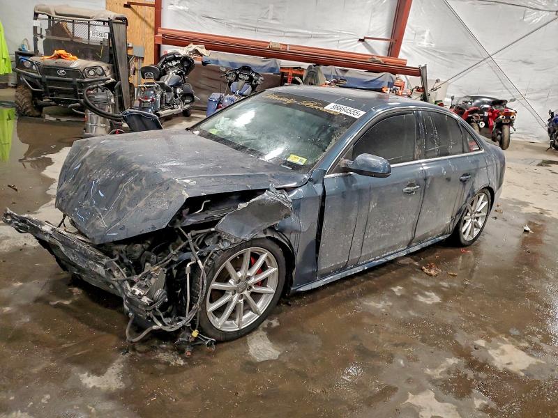 Фото 1 - AUDI A4