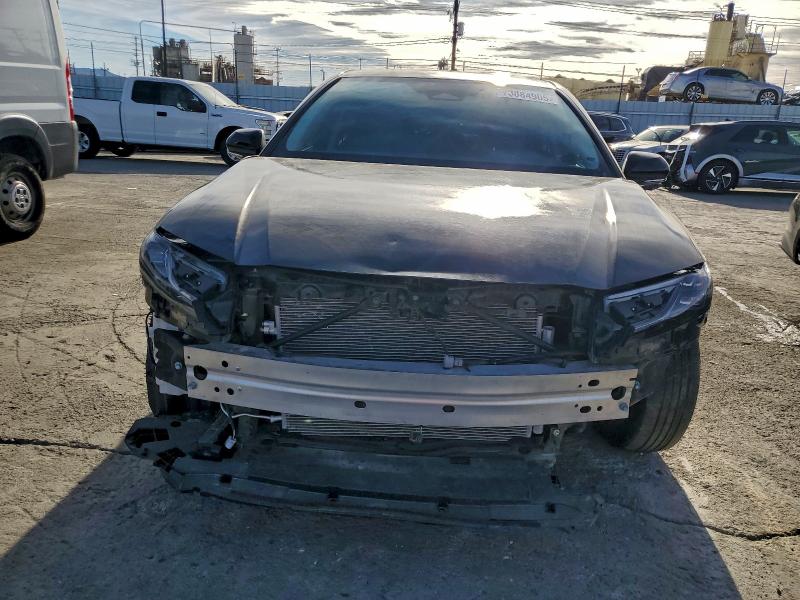 Фото 5 - TOYOTA CAMRY