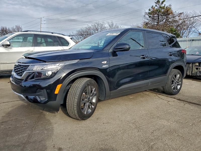 Фото 1 - KIA SELTOS