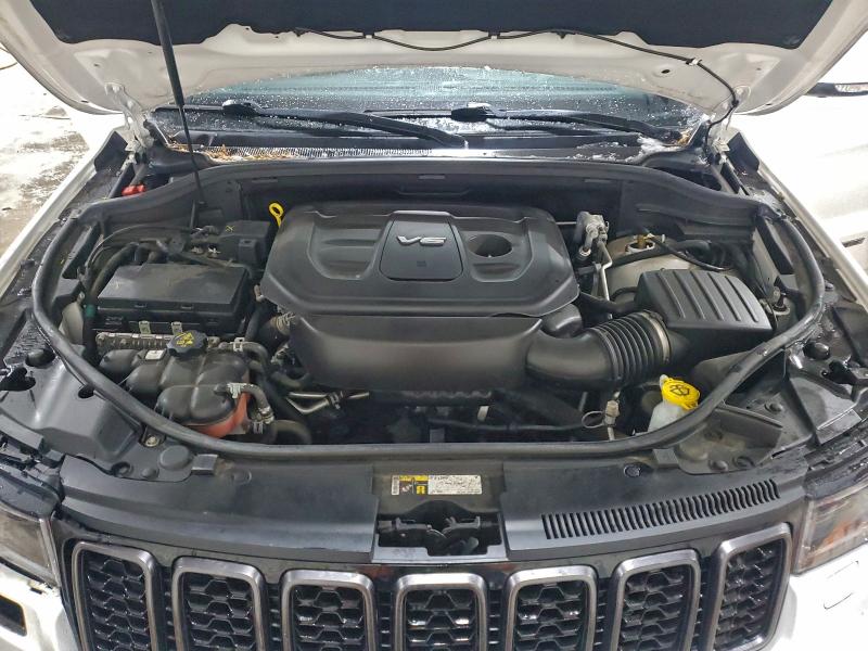 Фото 12 - JEEP GRAND CHER