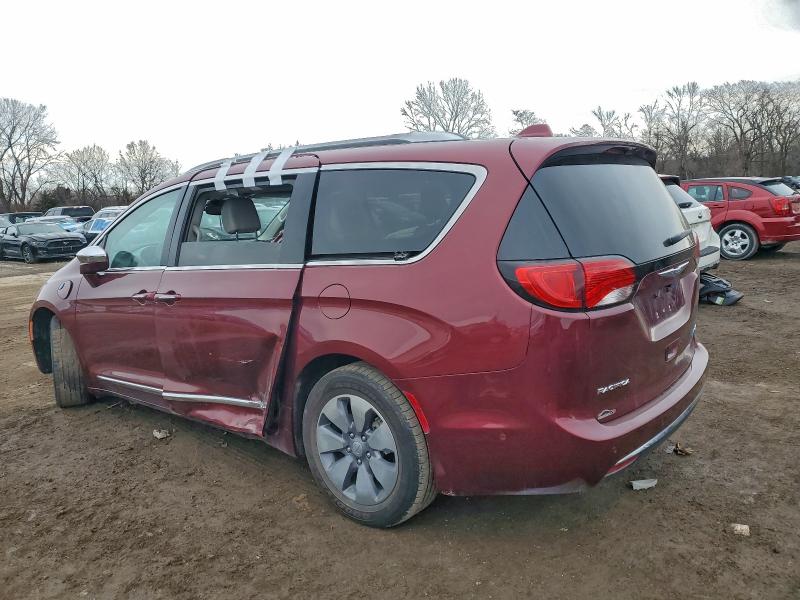 Фото 2 - CHRYSLER PACIFICA