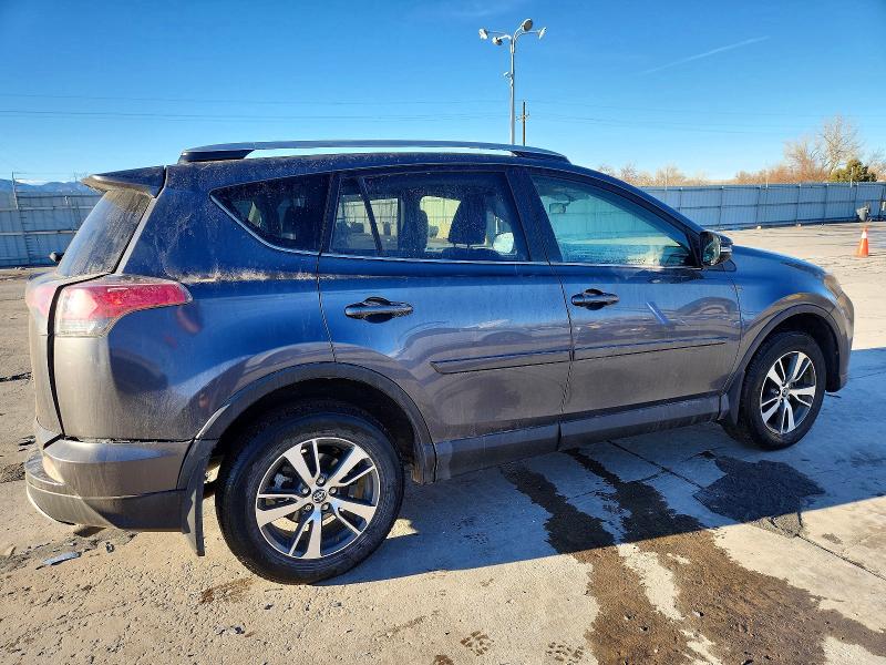 Фото 3 - TOYOTA RAV4