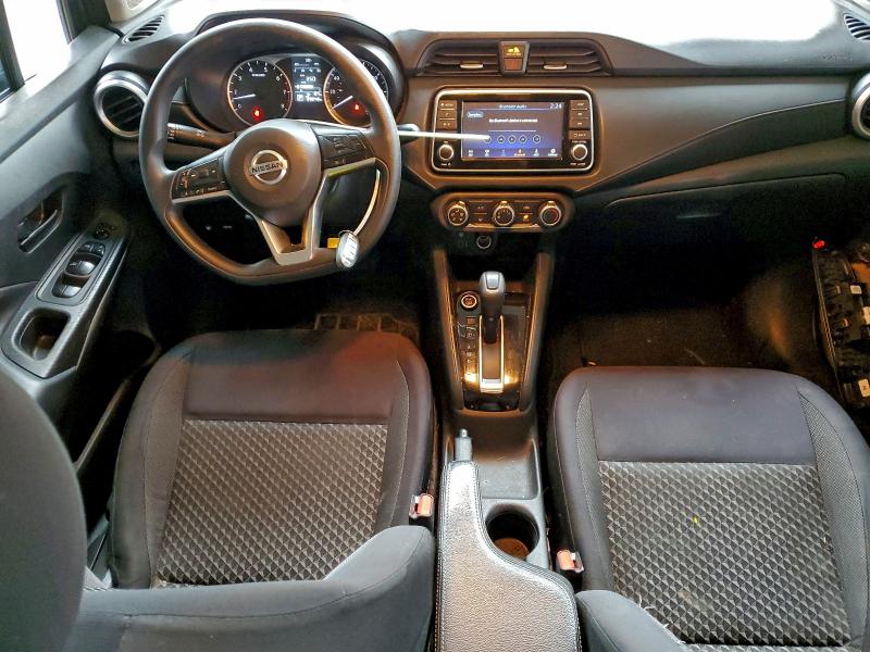 Фото 8 - NISSAN VERSA