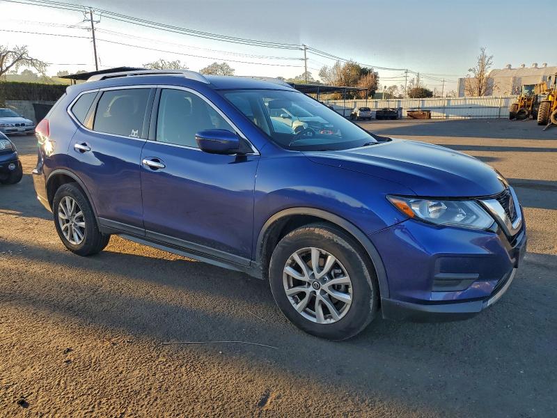 Фото 4 - NISSAN ROGUE