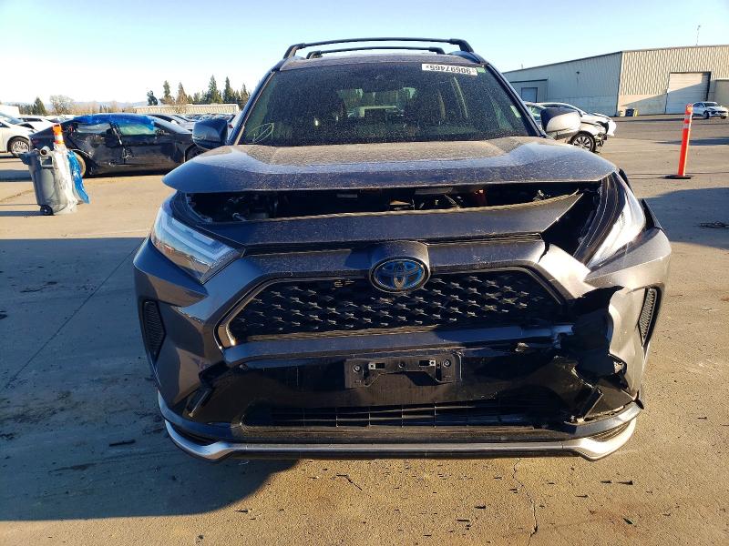 Фото 5 - TOYOTA RAV4