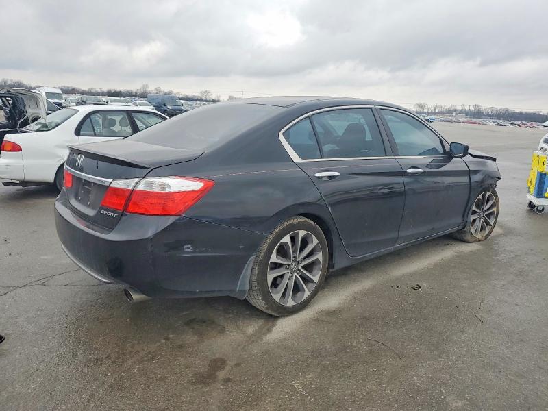 Фото 3 - HONDA ACCORD