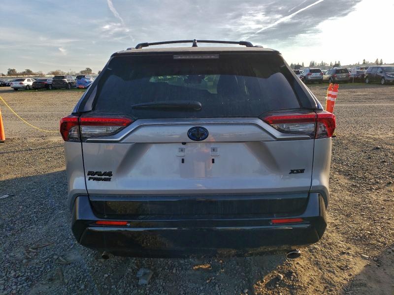 Фото 6 - TOYOTA RAV4