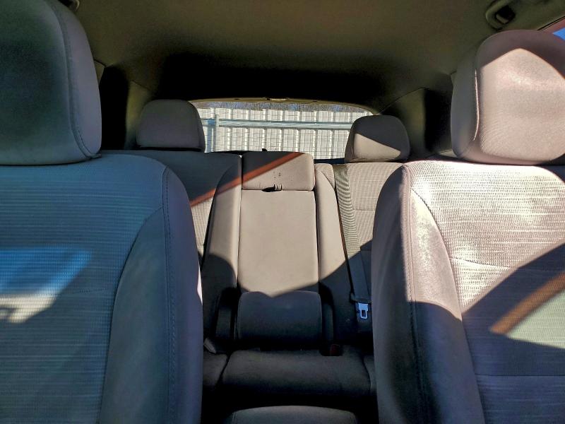 Фото 10 - KIA SORENTO