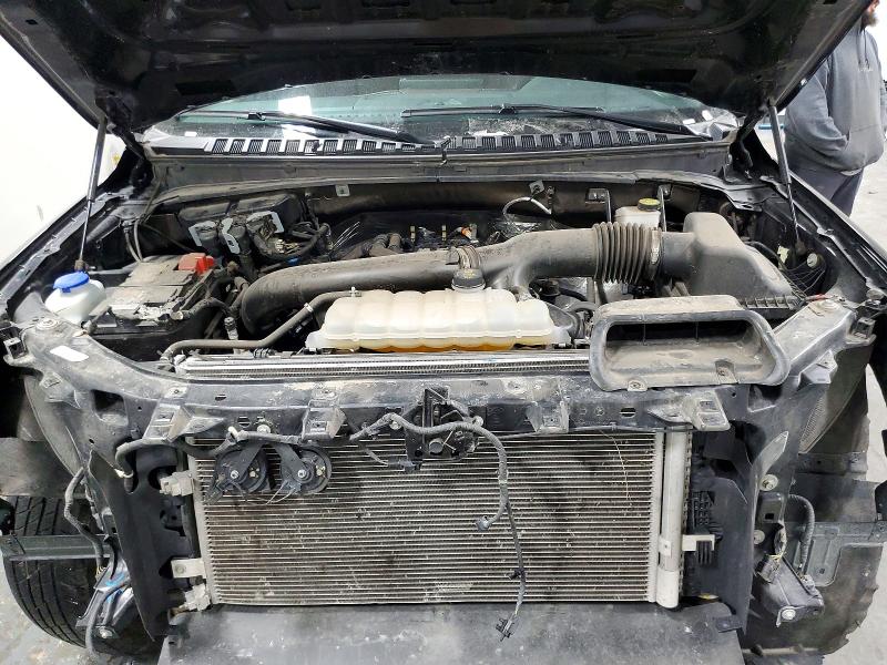 Фото 12 - FORD EXPEDITION