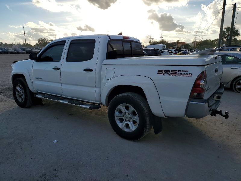 Фото 2 - TOYOTA TACOMA