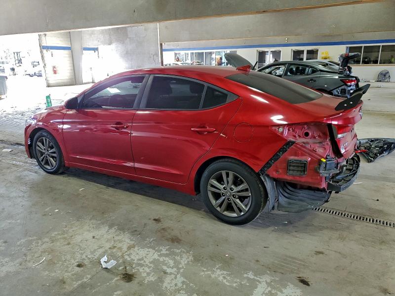 Фото 2 - HYUNDAI ELANTRA