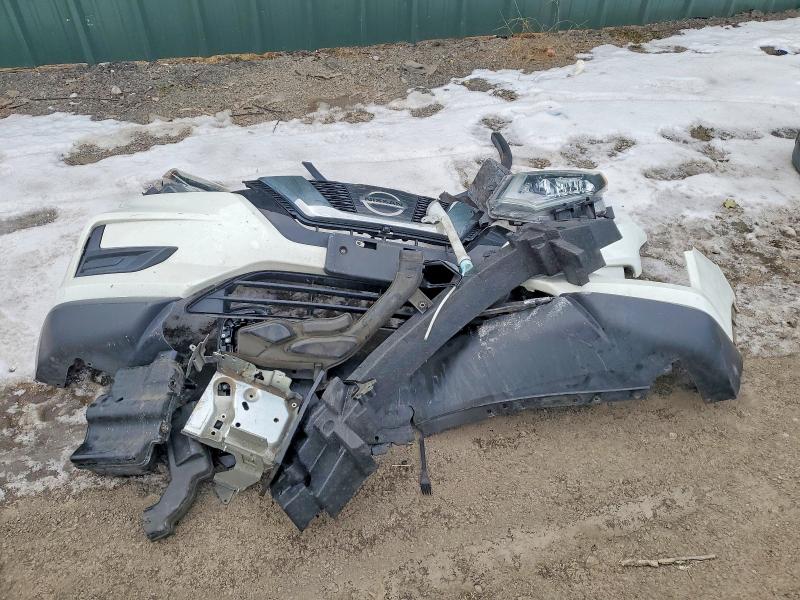 Фото 13 - NISSAN ROGUE