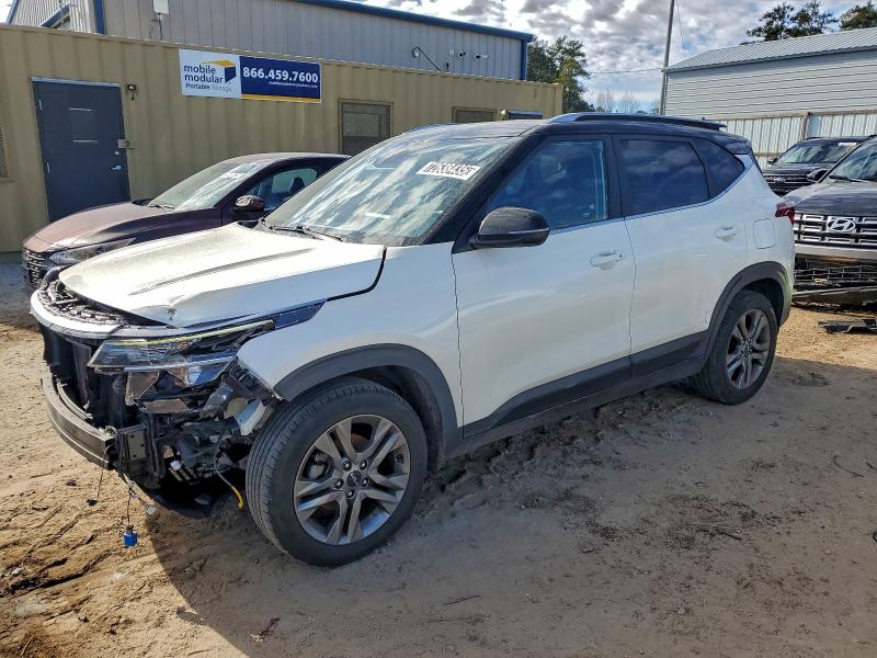 Фото 1 - KIA SELTOS