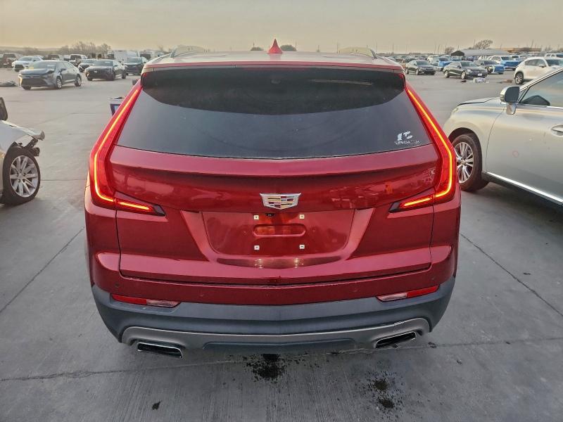 Фото 6 - CADILLAC XT4