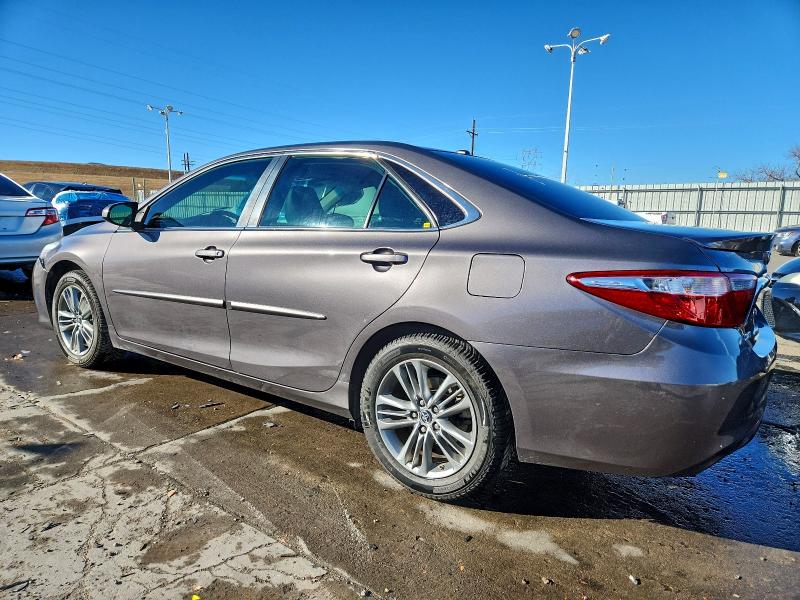 Фото 2 - TOYOTA CAMRY