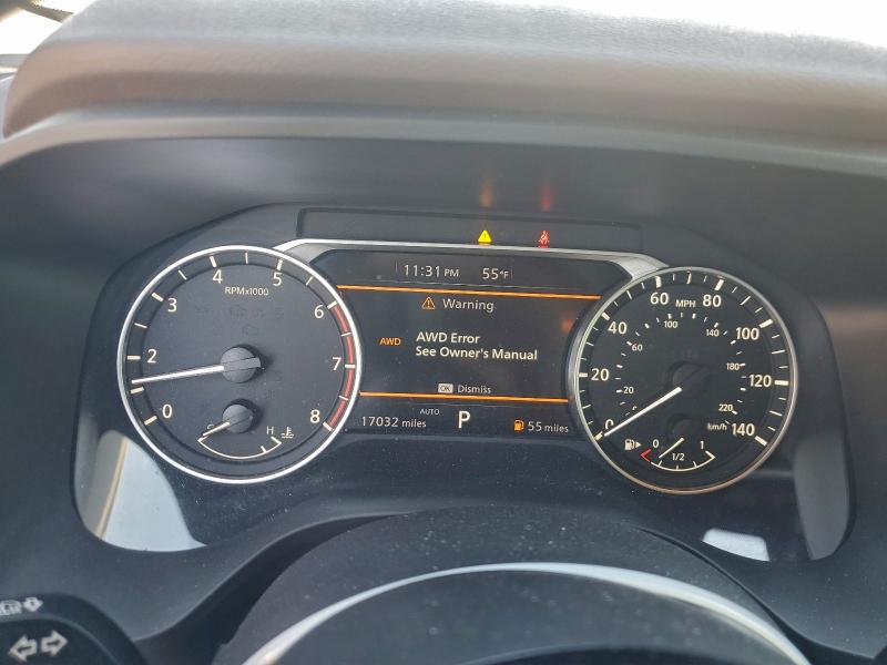 Фото 9 - NISSAN ROGUE