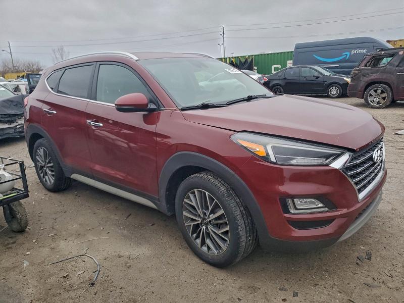 Фото 4 - HYUNDAI TUCSON