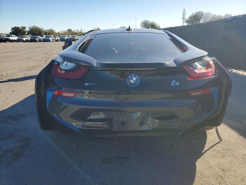 Фото 6 - BMW I SERIES