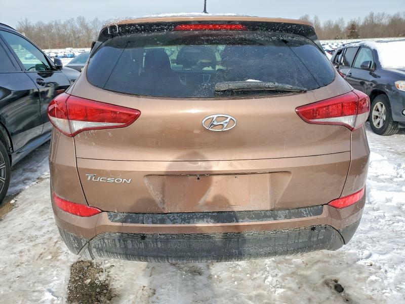 Фото 6 - HYUNDAI TUCSON