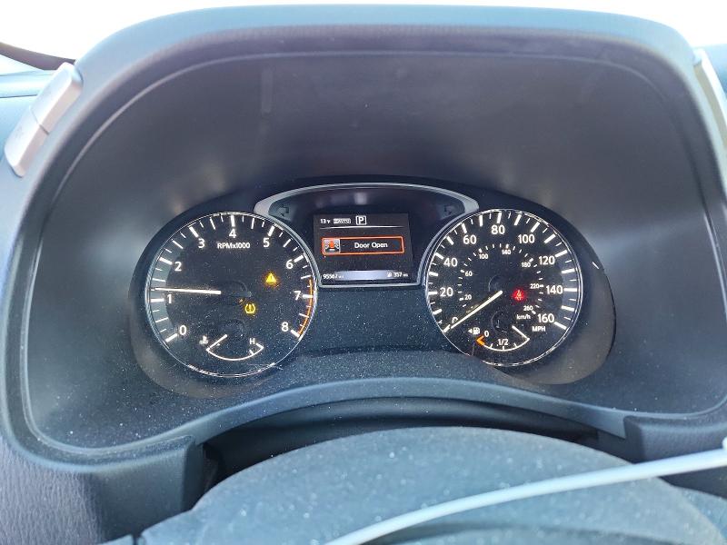 Фото 9 - NISSAN PATHFINDER