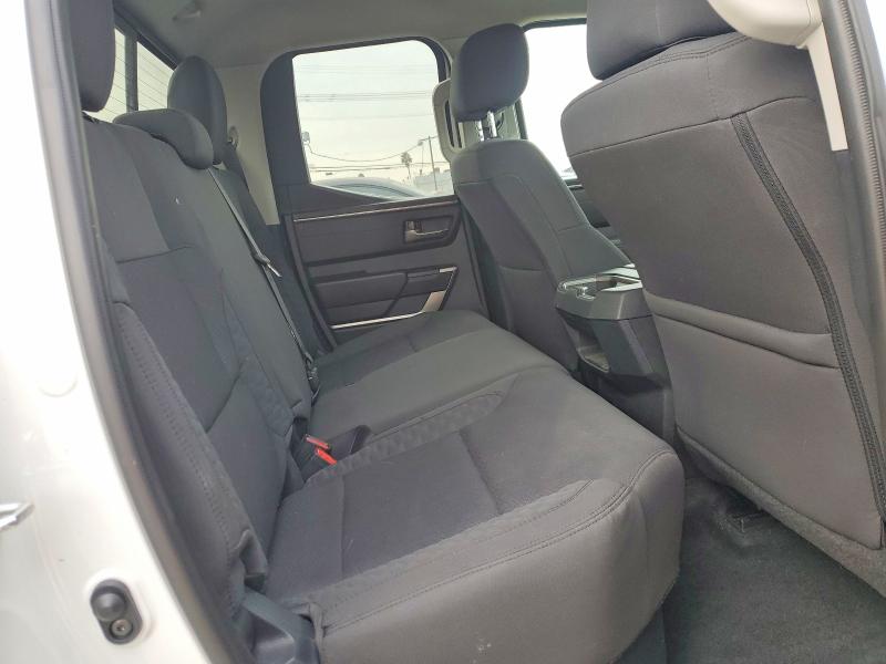 Фото 10 - TOYOTA TUNDRA