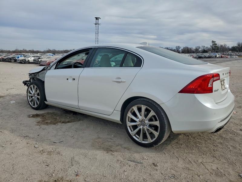 Фото 2 - VOLVO S60