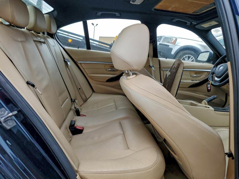 Фото 10 - BMW 3 SERIES