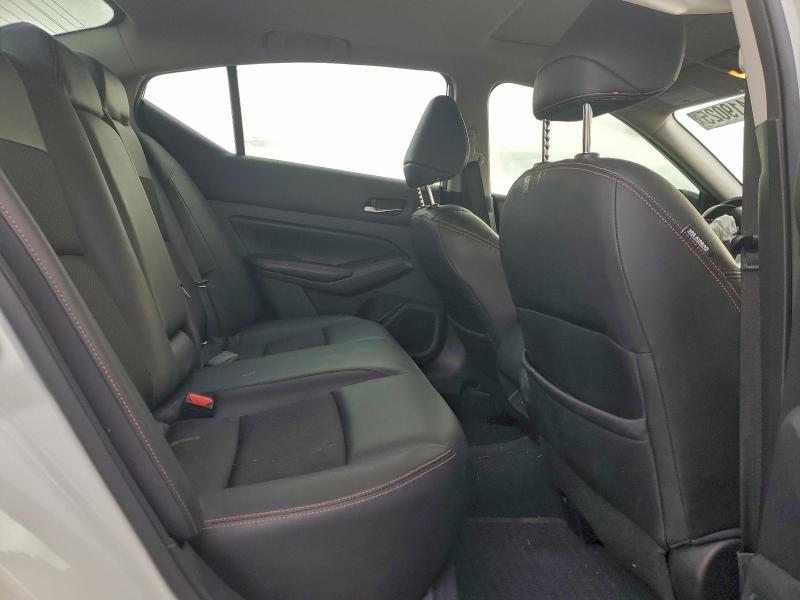 Фото 10 - NISSAN ALTIMA