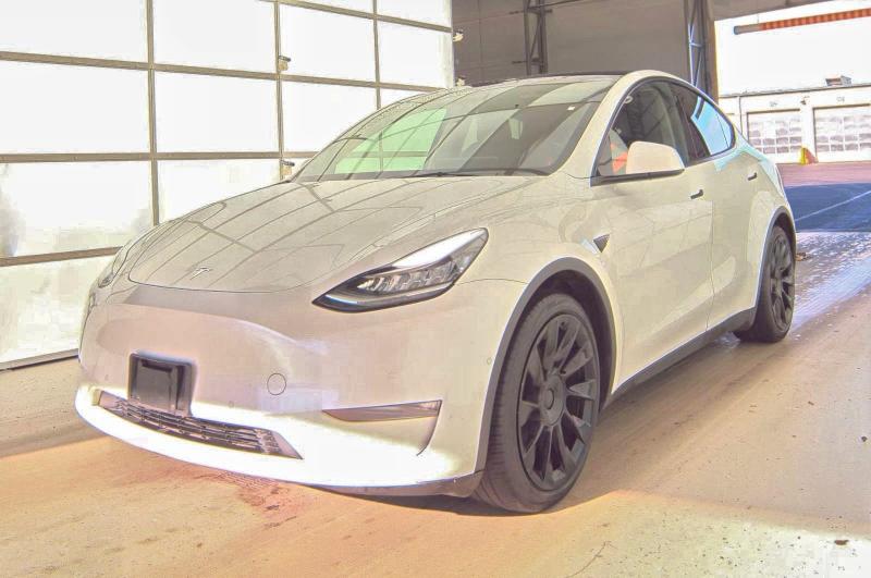 Фото 2 - TESLA MODEL Y