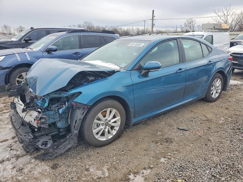 Фото 1 - TOYOTA CAMRY