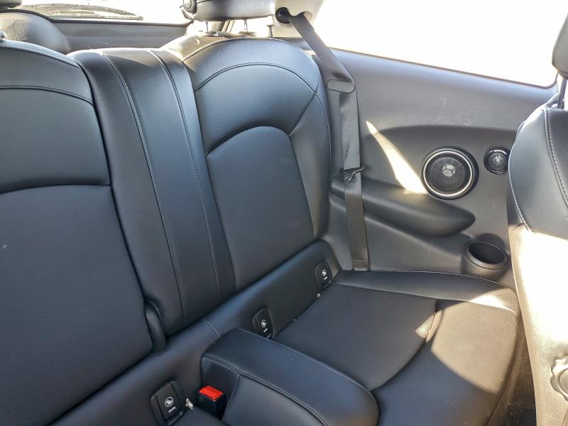 Фото 10 - MINI COOPER