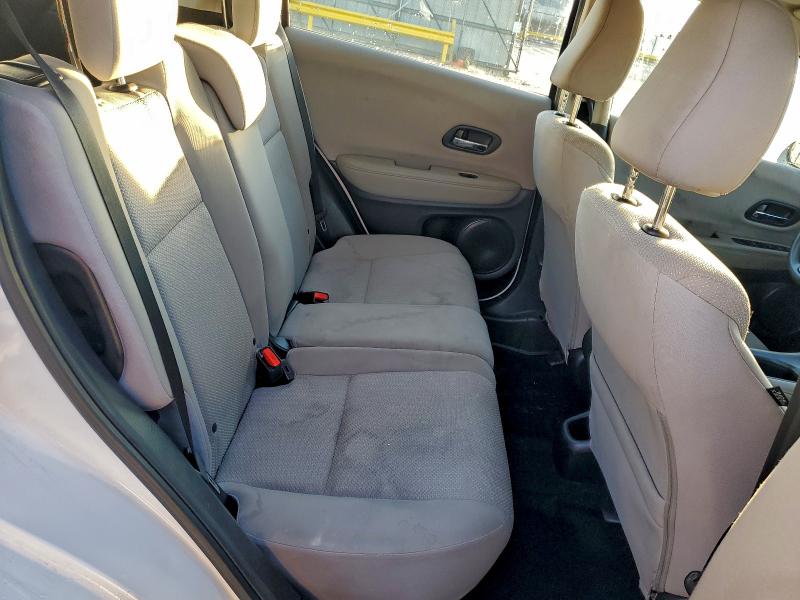 Фото 10 - HONDA HR-V