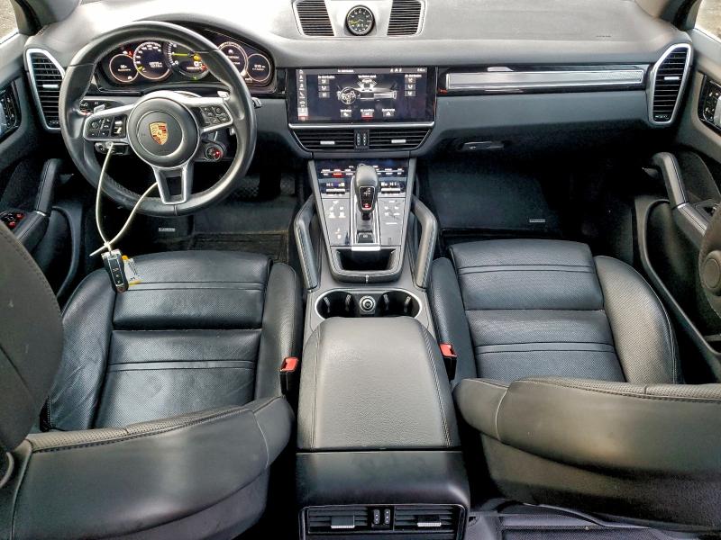 Фото 8 - PORSCHE CAYENNE