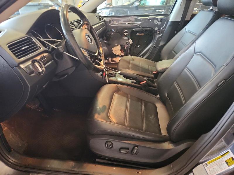 Фото 7 - VOLKSWAGEN PASSAT