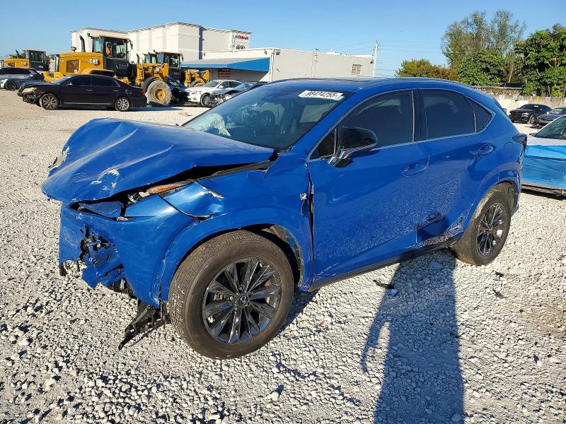 Фото 1 - LEXUS NX