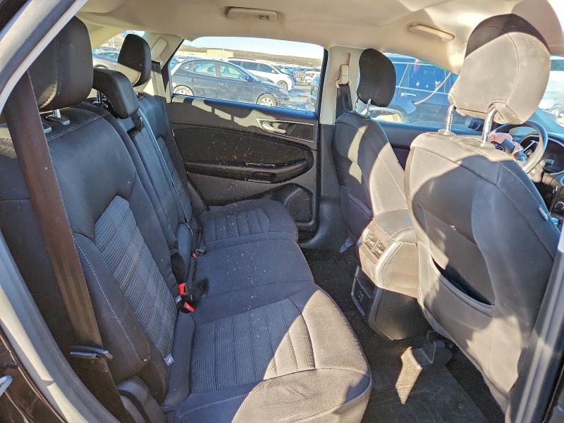 Фото 11 - FORD EDGE