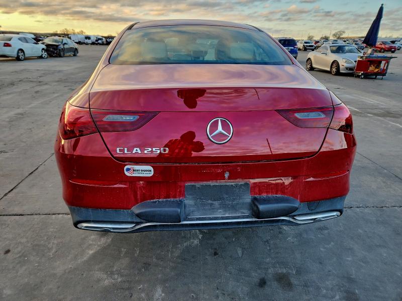 Фото 6 - MERCEDES-BENZ CLA-CLASS