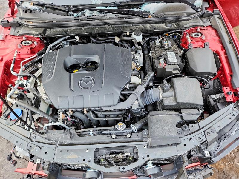 Фото 11 - MAZDA 3