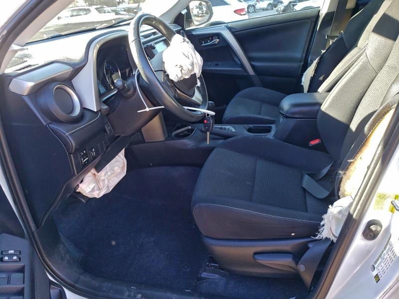 Фото 7 - TOYOTA RAV4