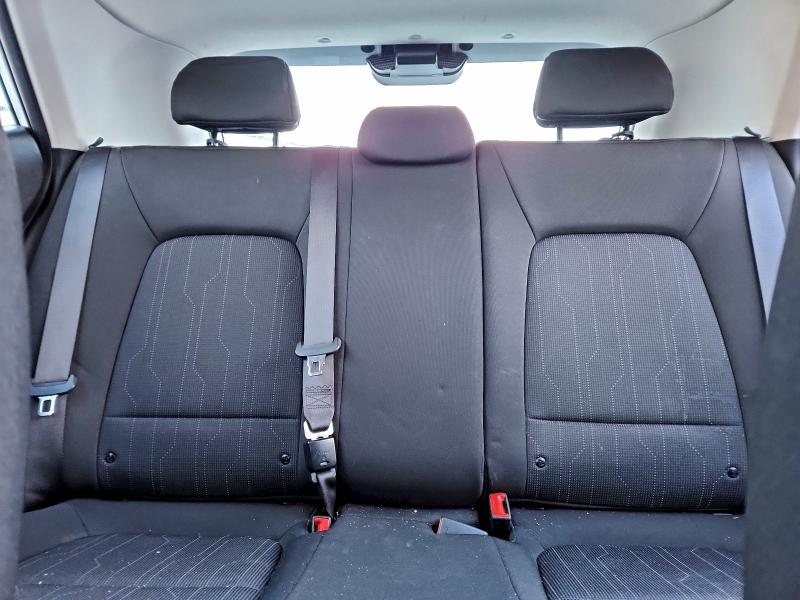 Фото 10 - HYUNDAI VENUE