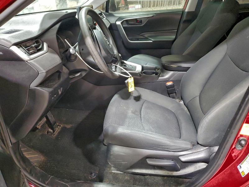 Фото 7 - TOYOTA RAV4