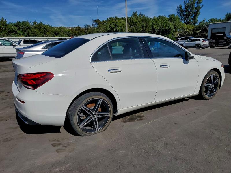 MERCEDES-BENZ A-CLASS 2020 VIN W1K3G4EB9LJ220817
