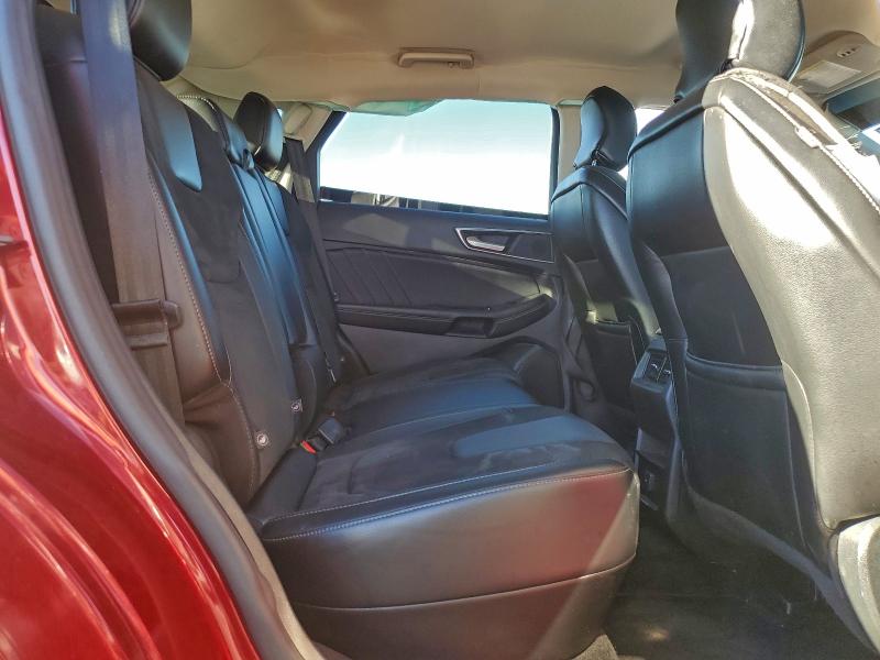 Фото 10 - FORD EDGE