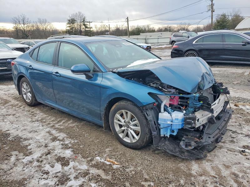 Фото 4 - TOYOTA CAMRY